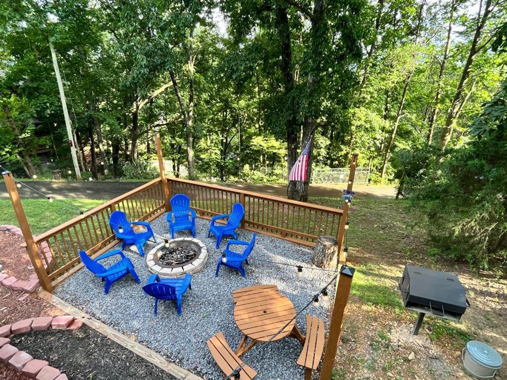 Holiday home Paradise At The Smokies With Hot Tub! *
